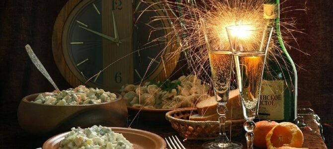 Ruska novogodišnja trpeza: klasični recepti i tradicija